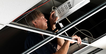 Installing with Hager Installing with Hager